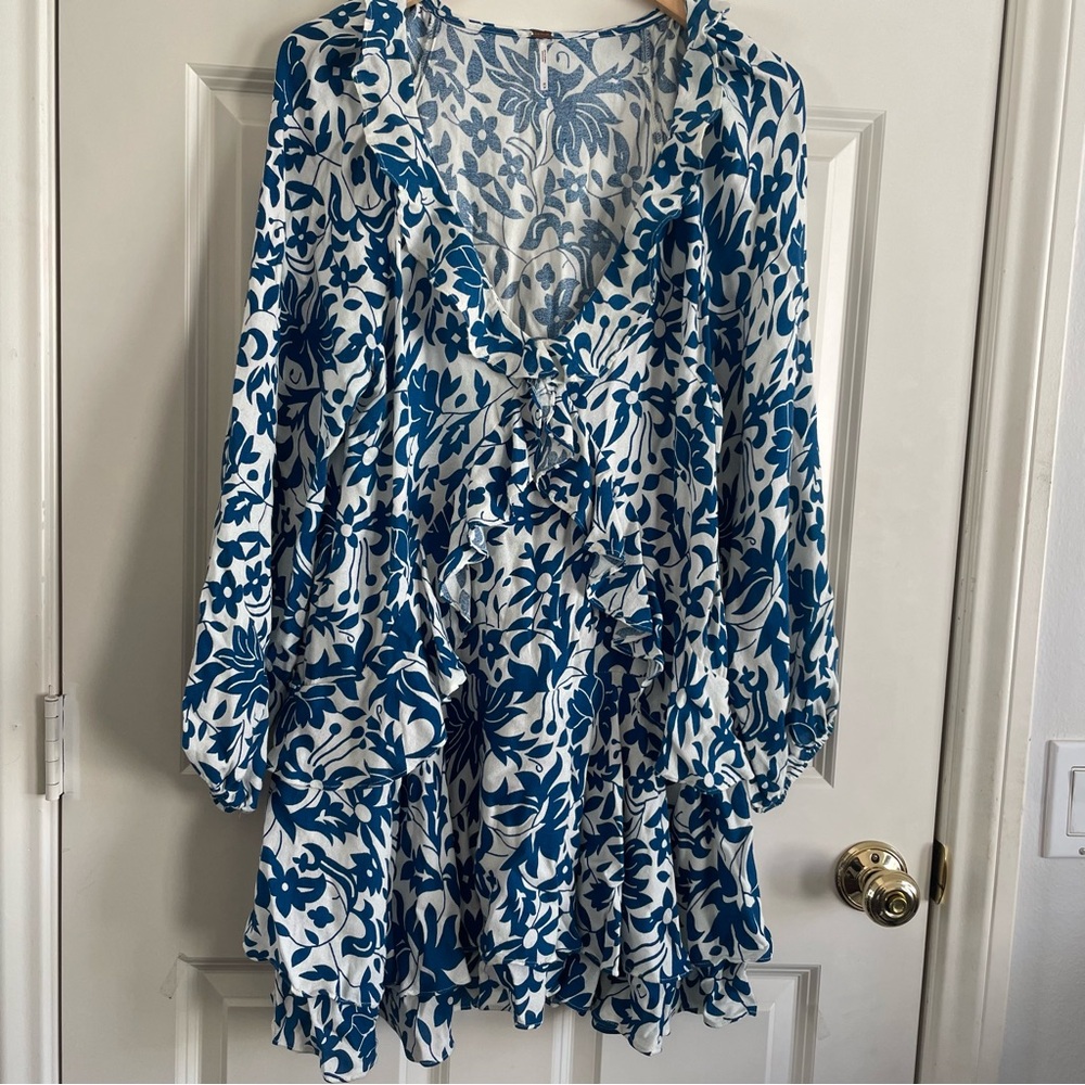 Free People Rebecca Blue and White Ruffled Floral Long Sleeve Dress Size M - Picture 14 of 14